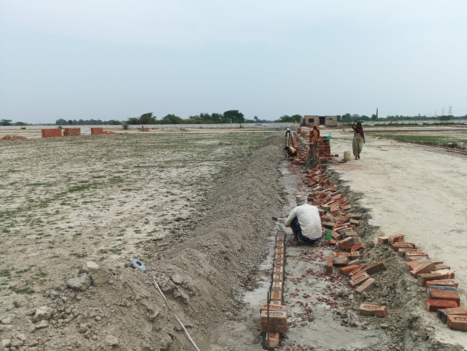 Infrastructure construction Vigyan Path plots Lucknow
