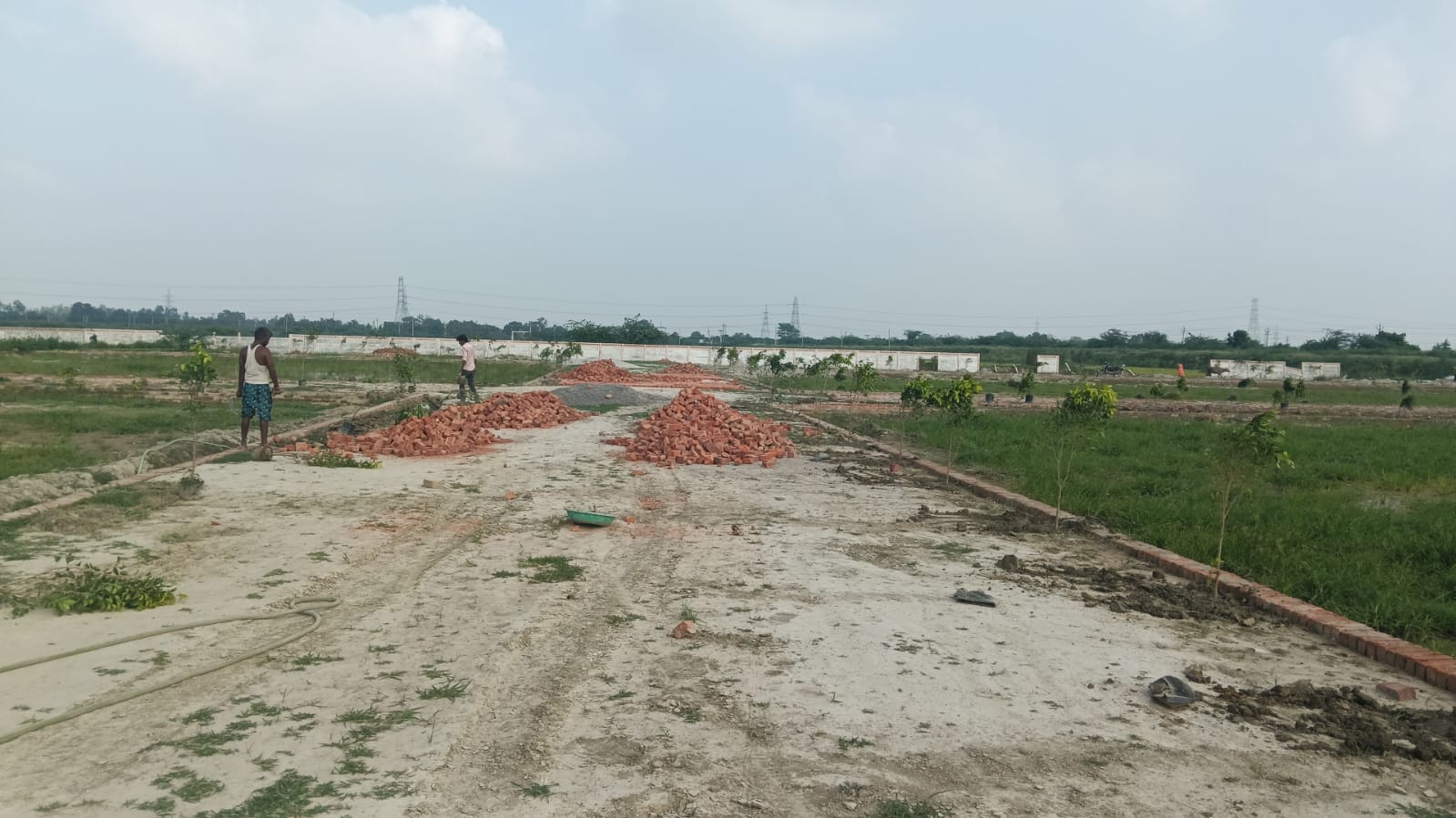 Internal road progress at Vigyan Path plots Lucknow